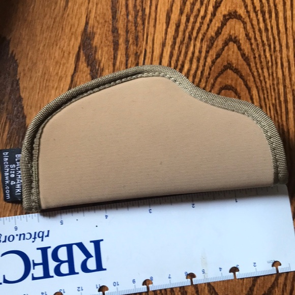 Purse with Conceal Carry includes Blackhawk holster size 4 - Picture 2 of 16